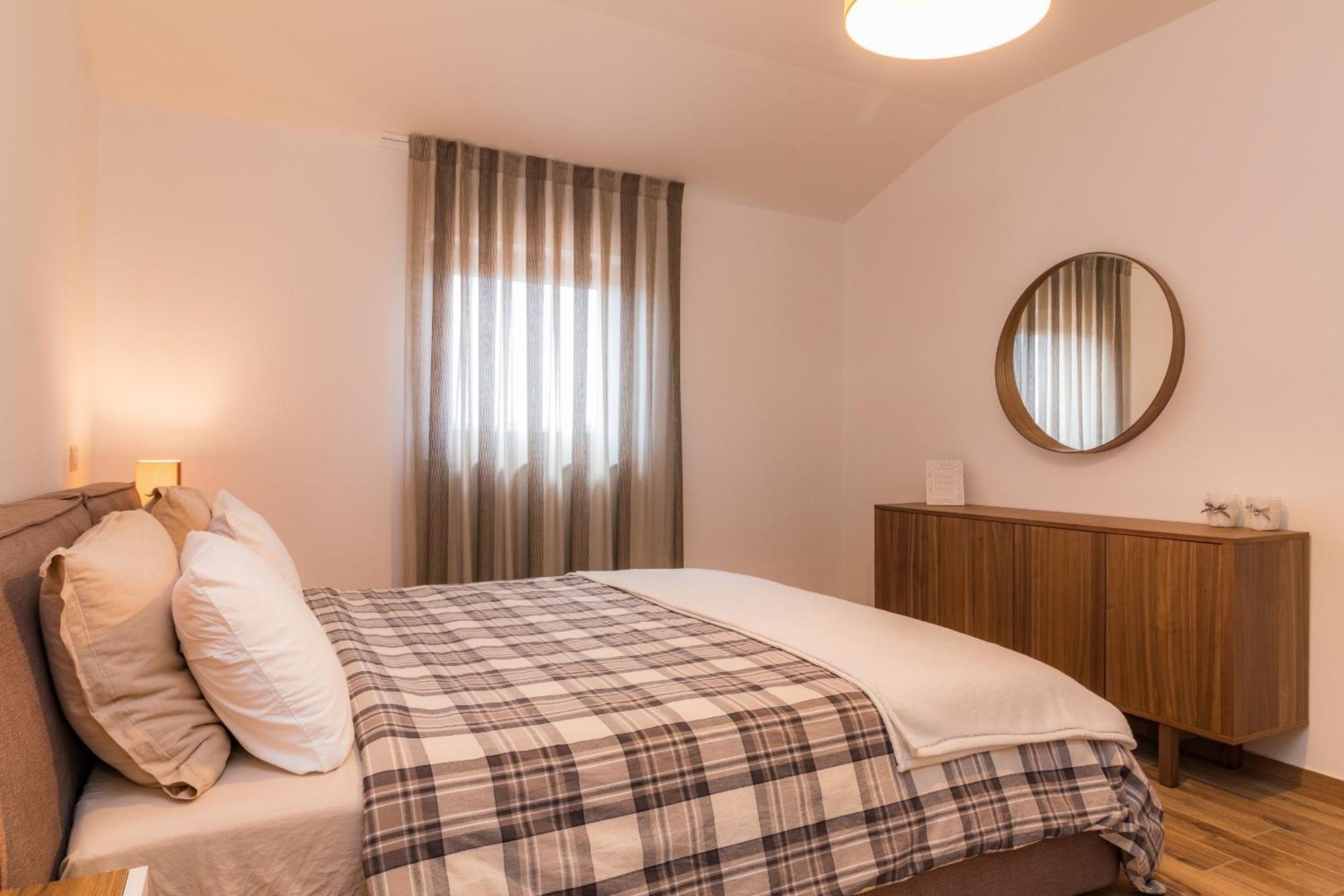 Villa Roma Near Pula For 6 People With Private Pool Jadreški エクステリア 写真