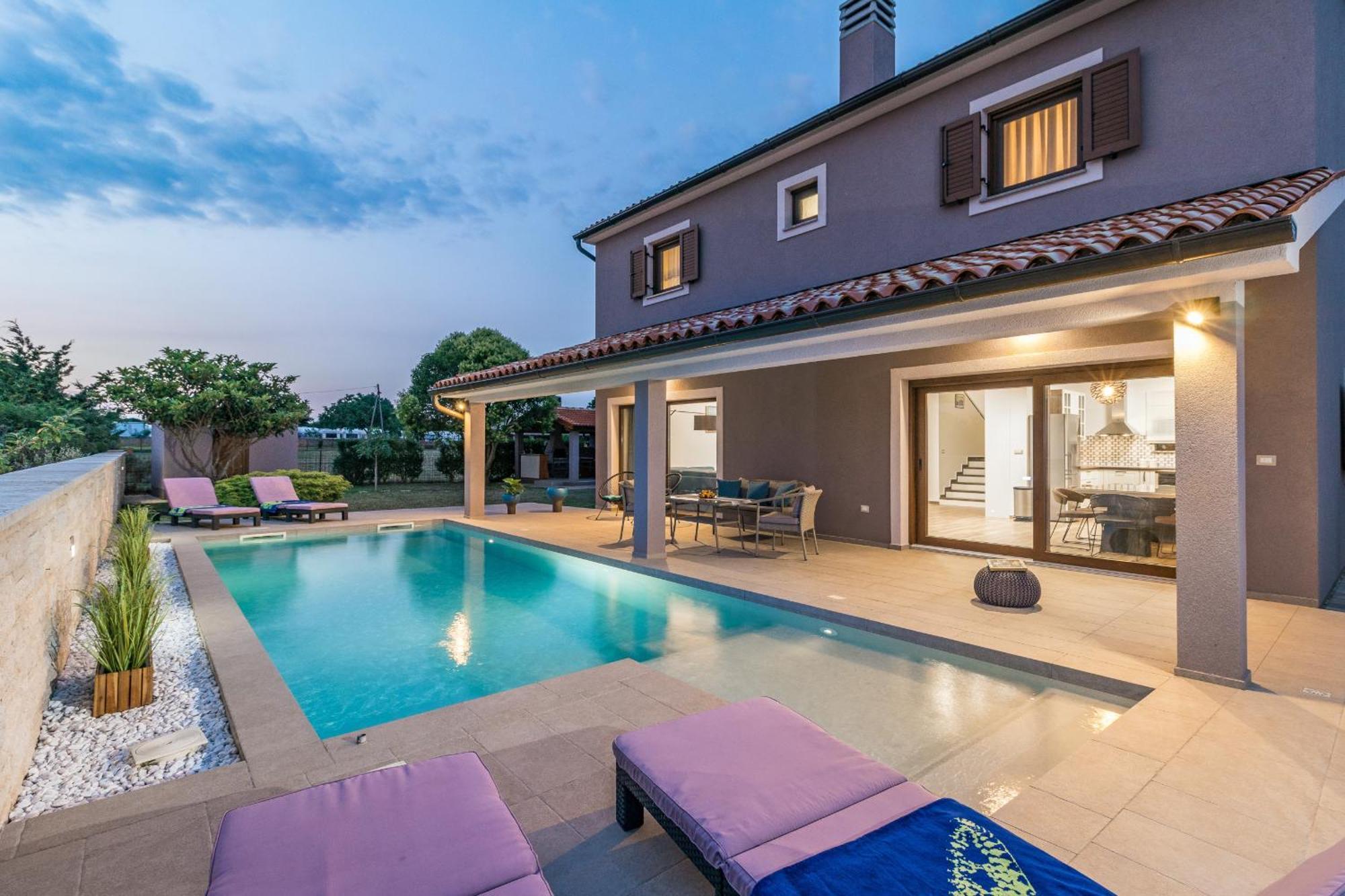 Villa Roma Near Pula For 6 People With Private Pool Jadreški エクステリア 写真