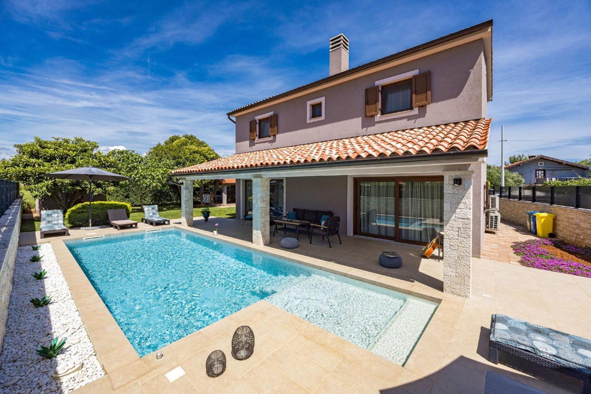 Villa Roma Near Pula For 6 People With Private Pool Jadreški エクステリア 写真